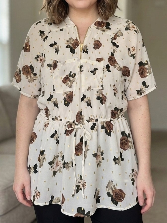 J for Justify Tops - J for Justify Cream Floral Zip-Front Blouse with Gold Foil